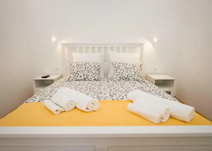 Spartion Lejlighed *